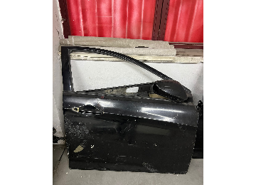 Accent blue sağ ön kapı orijinal