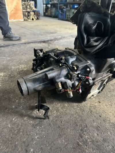 Mitshubishi l200 arazili şanzıman